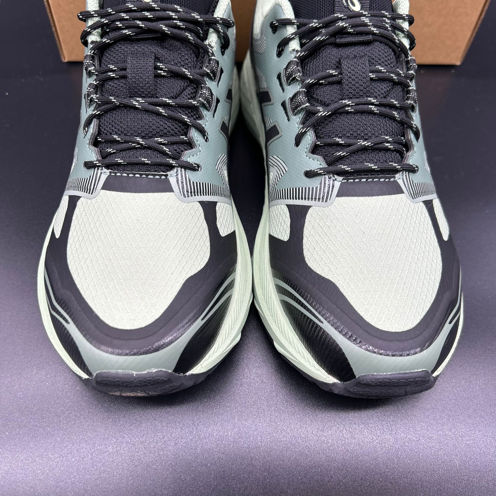 Asics Gel-Terrain — US 7 / EU 40