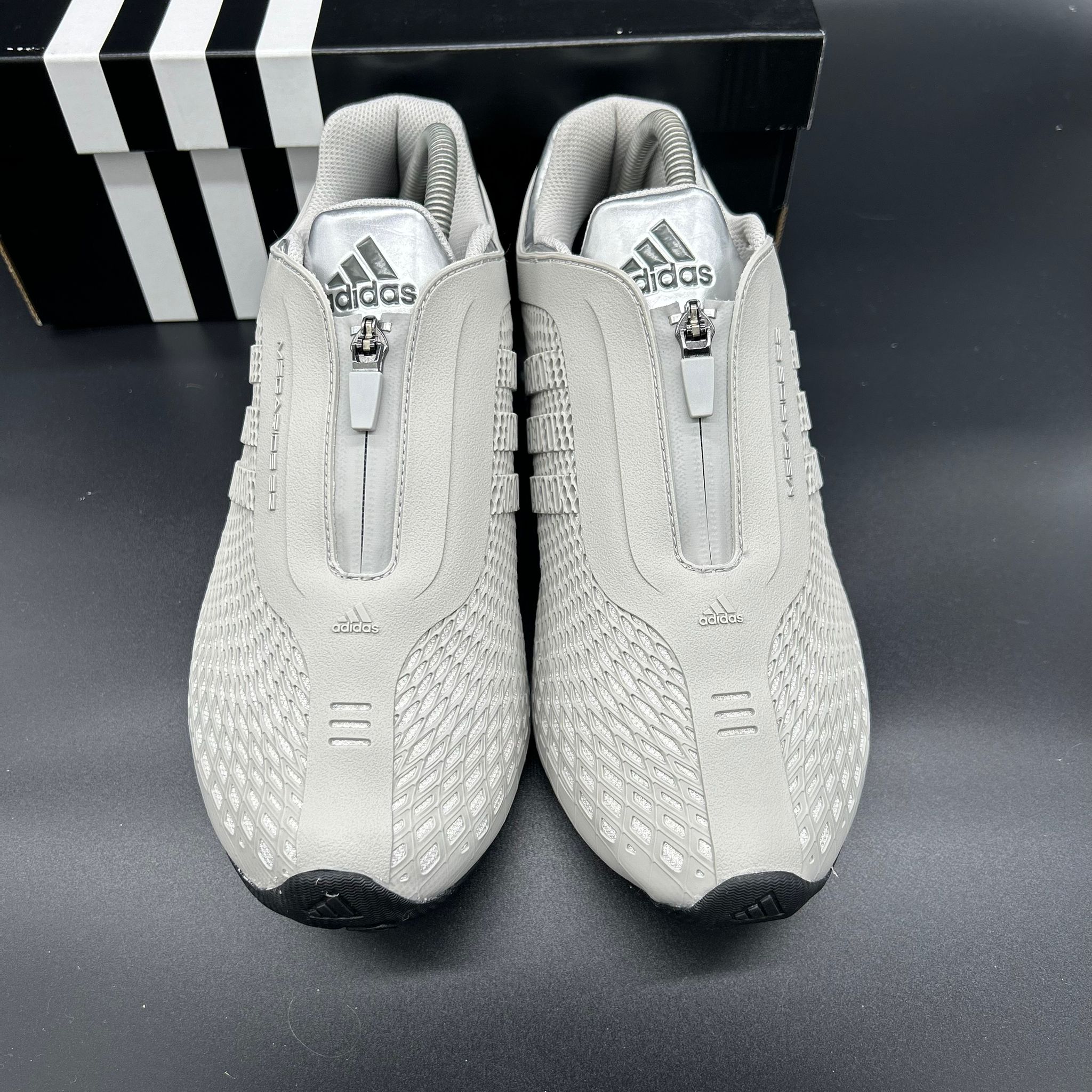 Adidas Megaride S2 – EU 40 2/3 / US 7.5