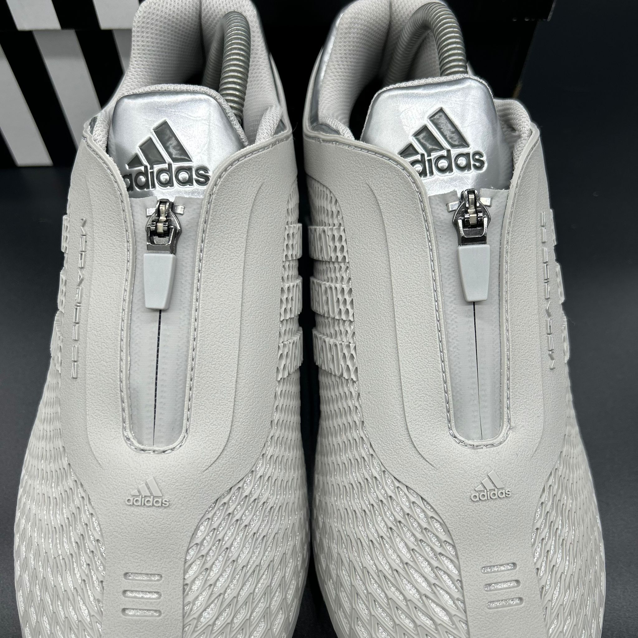 Adidas Megaride S2 – EU 40 2/3 / US 7.5