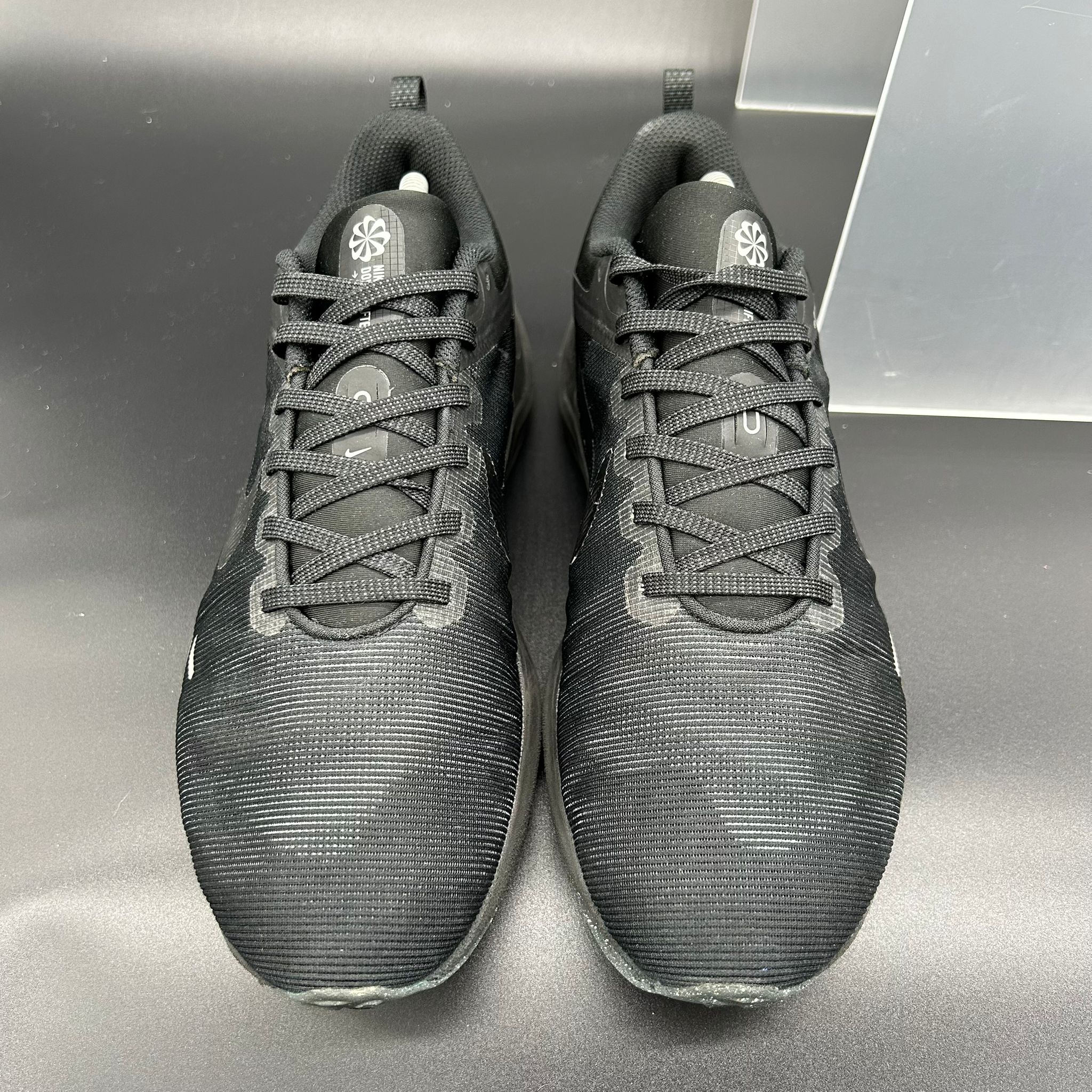Nike Downshifter 12 — US 9 / EU 42,5