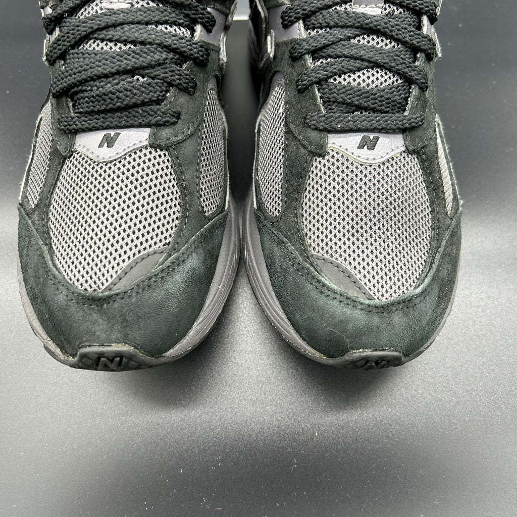 New Balance 2002R — Black/Grey (Used)