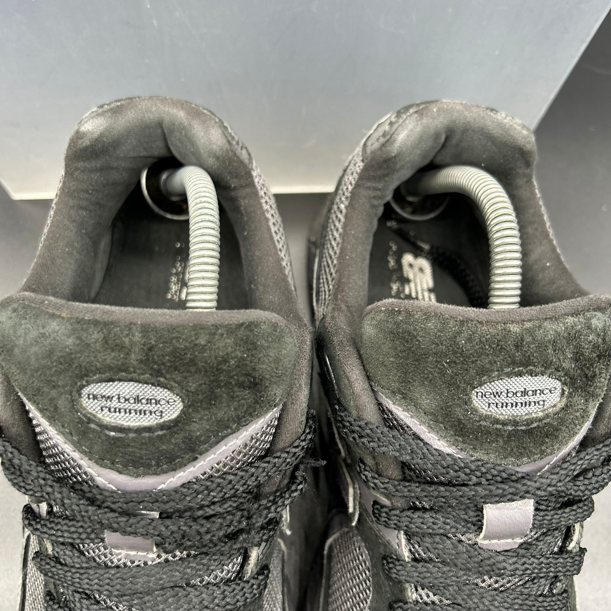 New Balance 2002R — Black/Grey (Used)