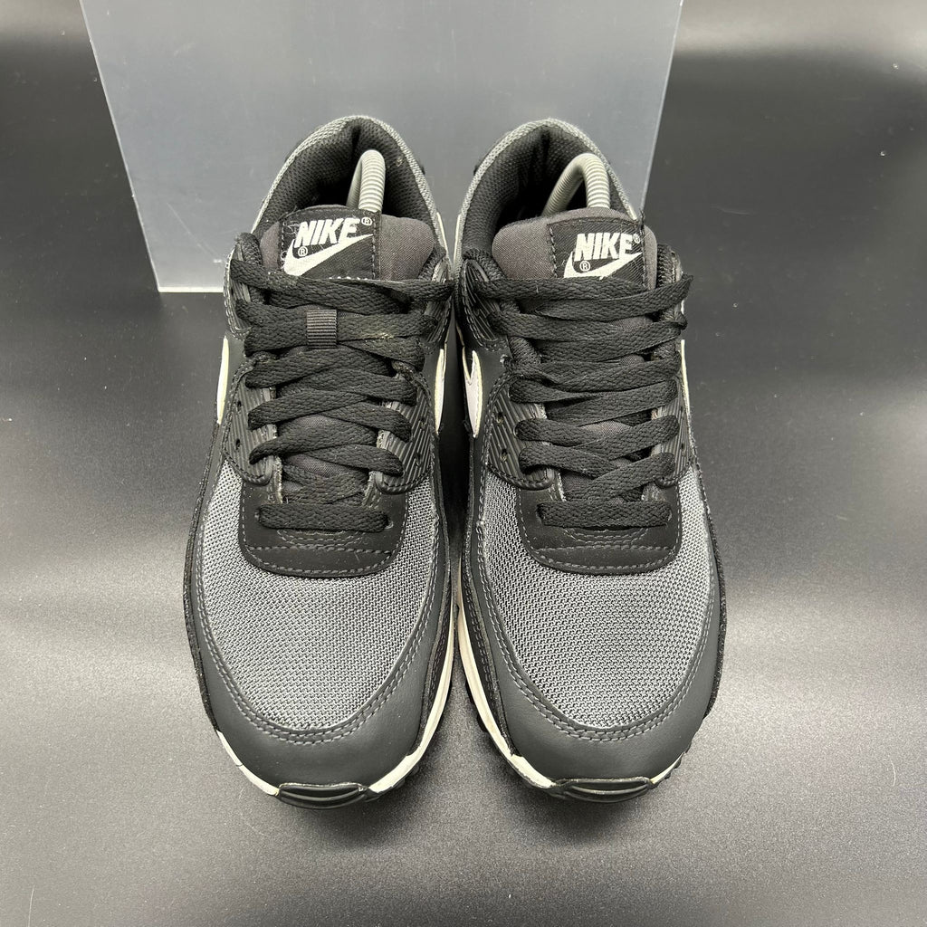 Nike Air Max 90 — Black/Grey (Used)