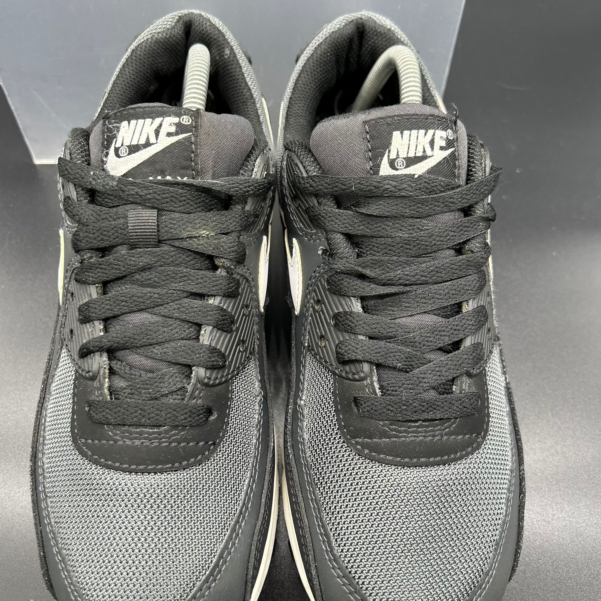 Nike Air Max 90 — Black/Grey (Used)