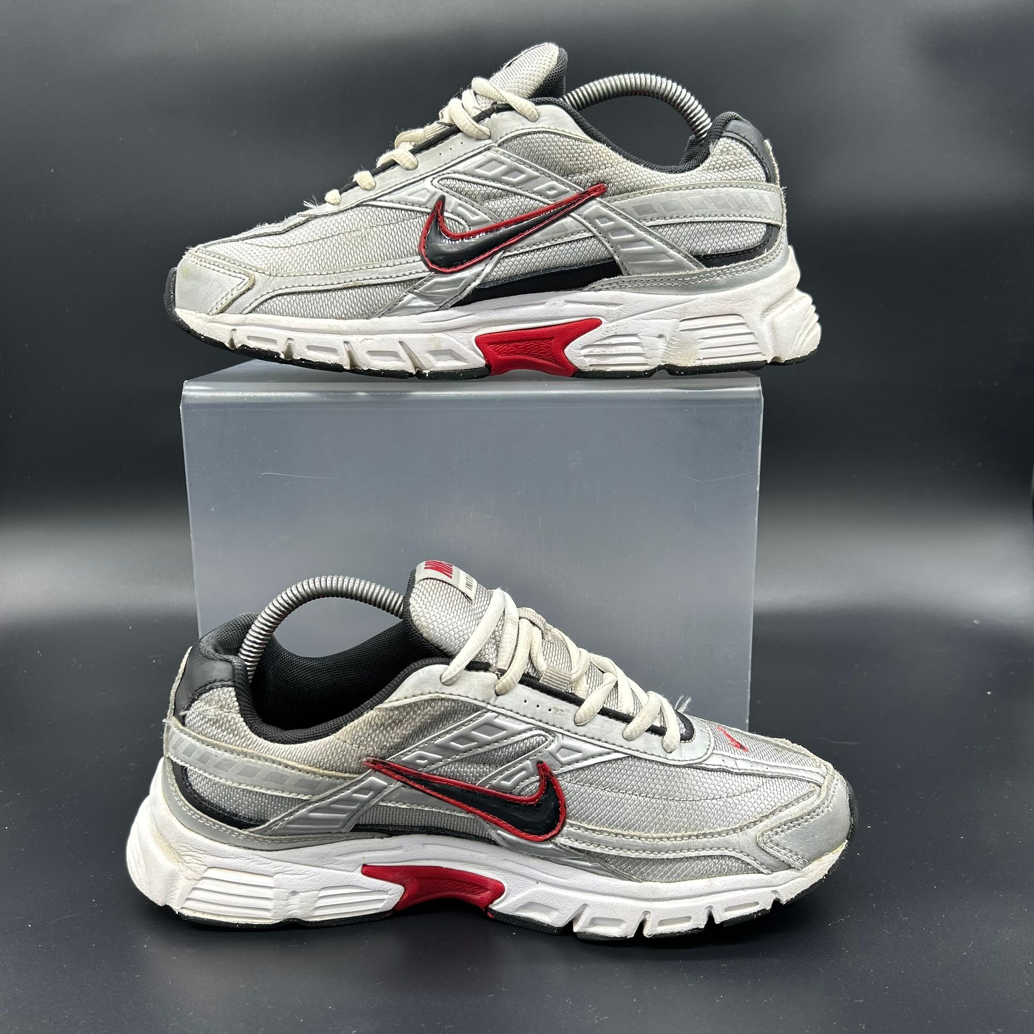 Nike Initiator — Silver/Black/Red (Used)