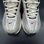 Nike Initiator — Silver/Black/Red (Used)