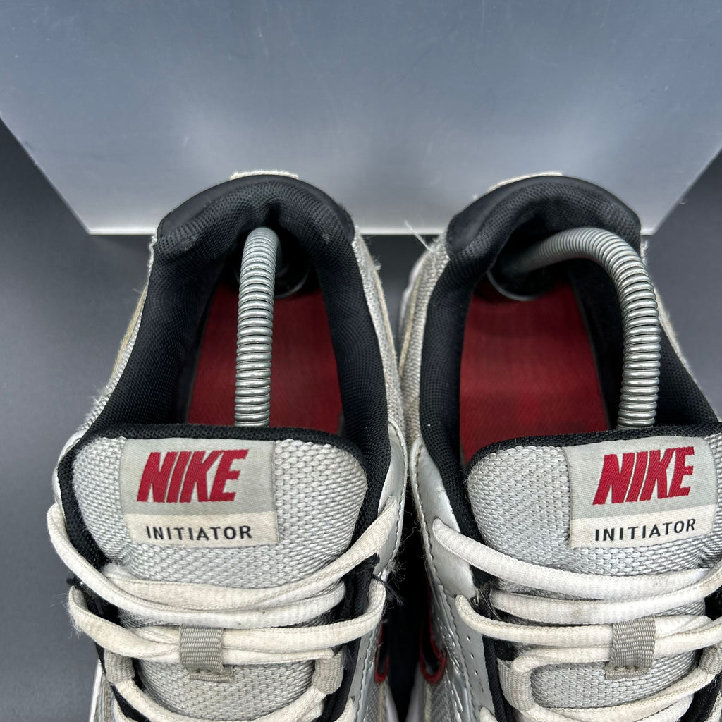 Nike Initiator — Silver/Black/Red (Used)