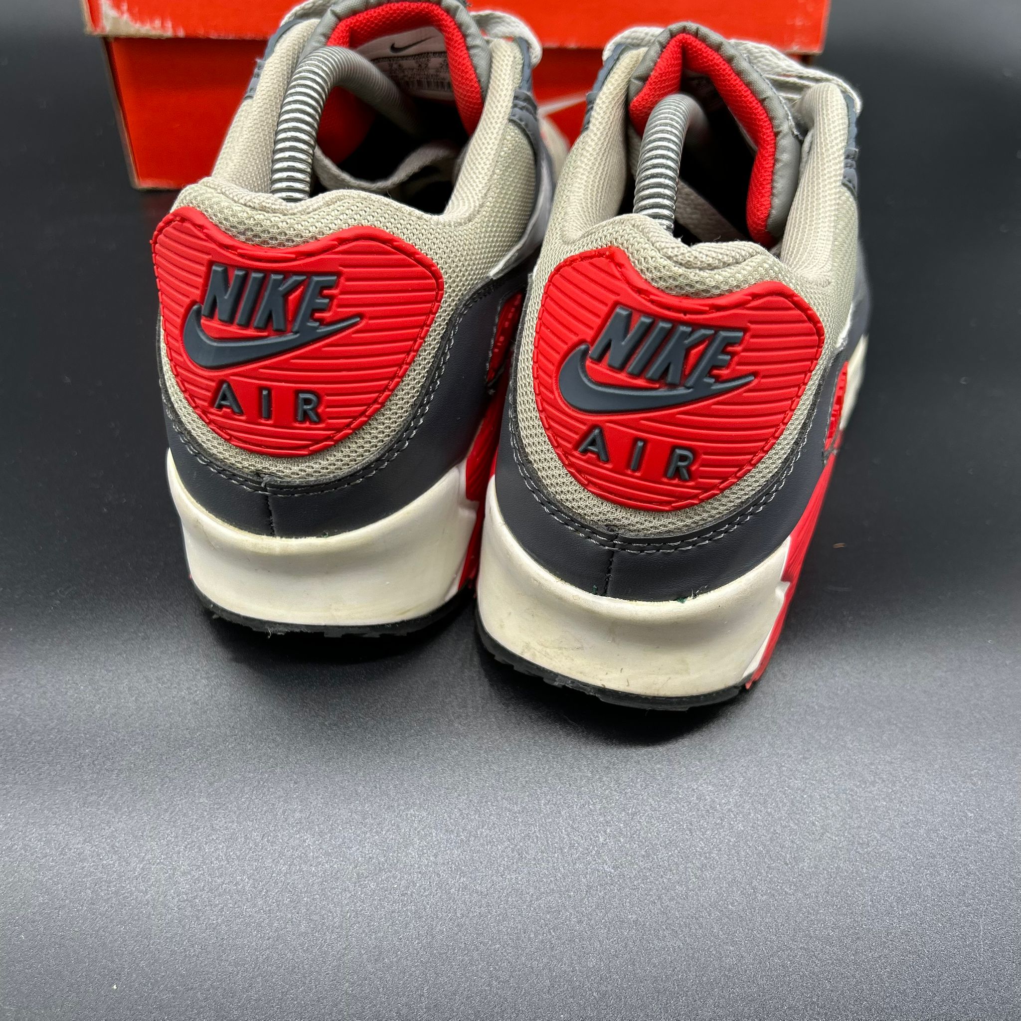Nike Air Max 90 Essential — Black/Red/French Grey (Used)