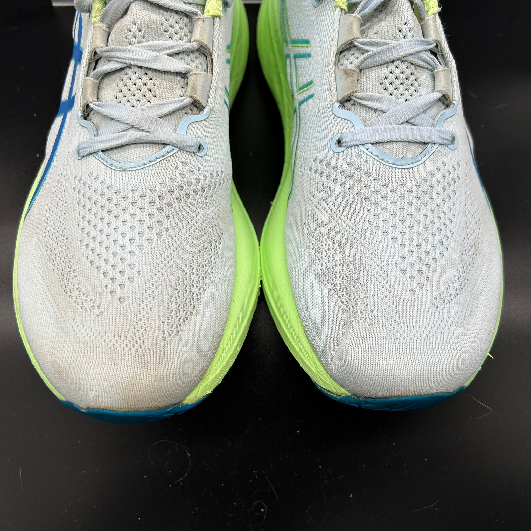Asics Gel-Nimbus 26 — Pale Blue/Lime Zest (Used)