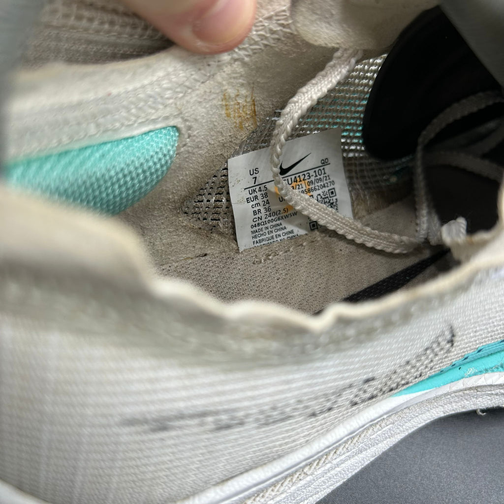 Nike ZoomX Vaporfly Next% 2 — White/Turquoise Blue (Used)