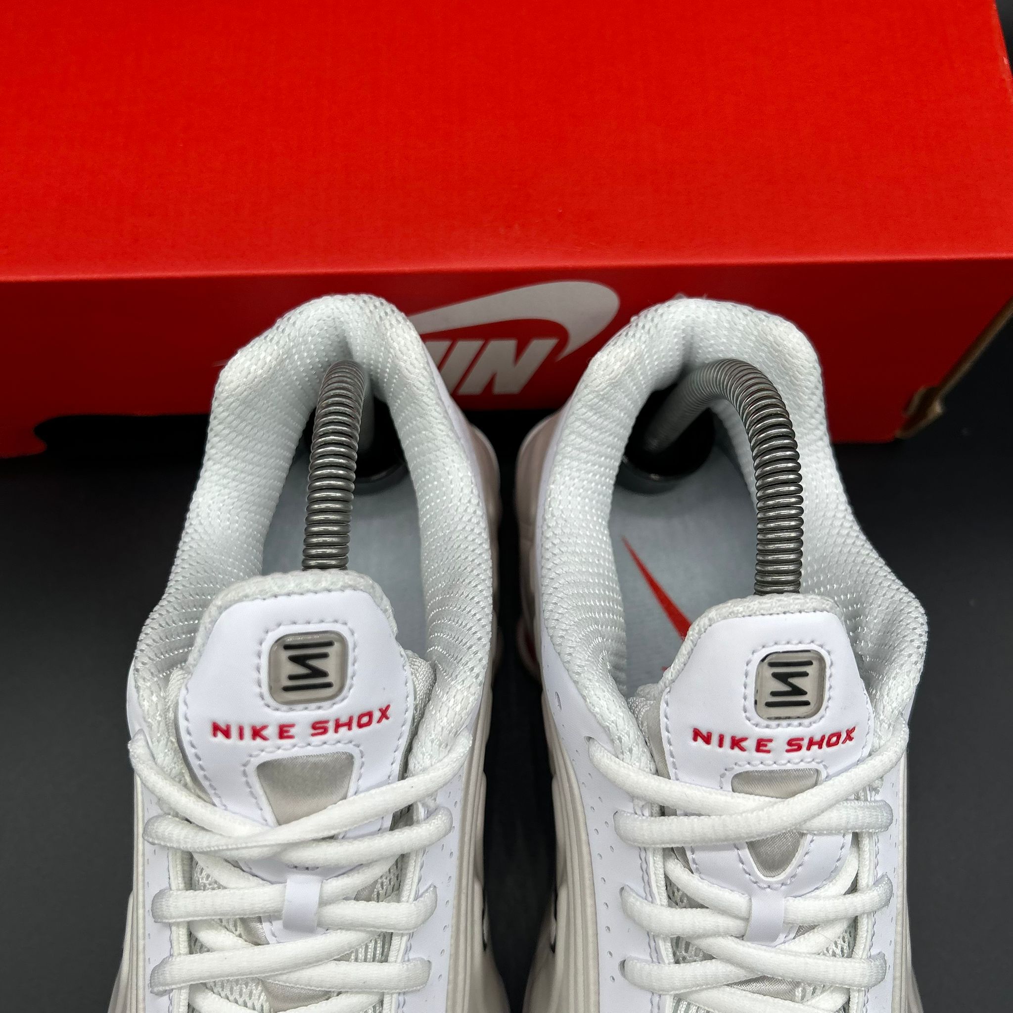 Nike Shox R4 — White/White-Phantom (Brand New)
