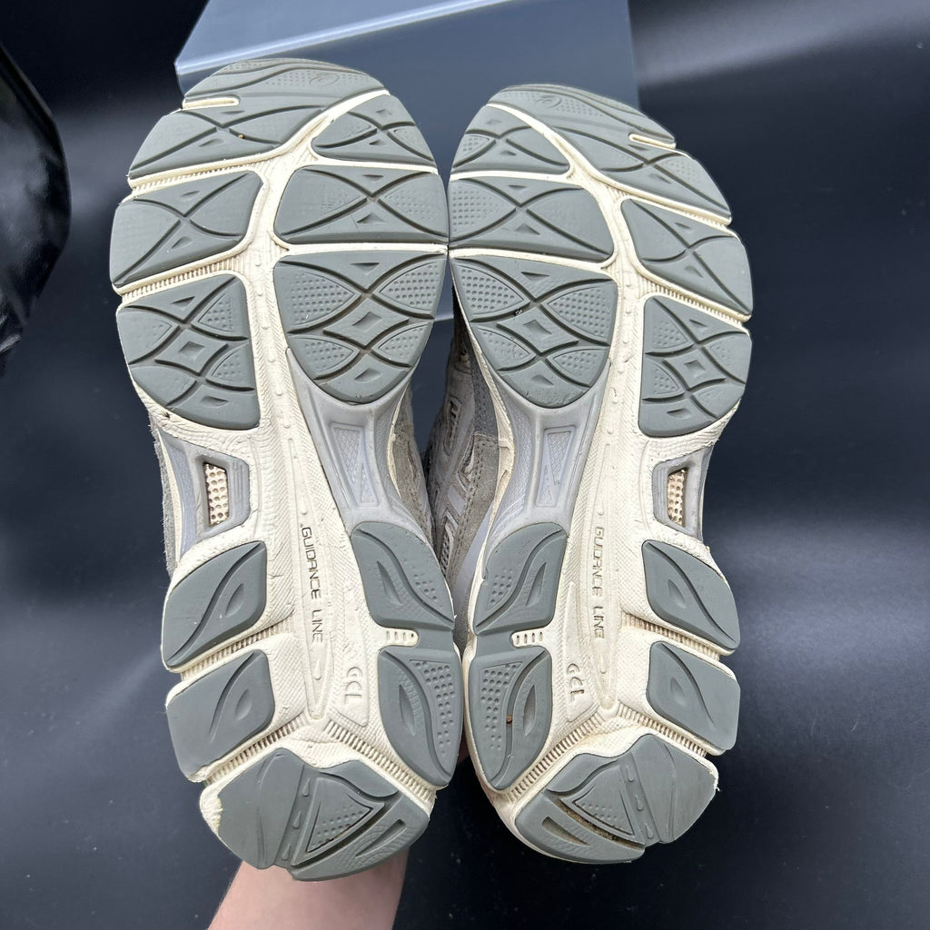 Asics Gel NYC – EU 43.5 / US 9.5 (Used)