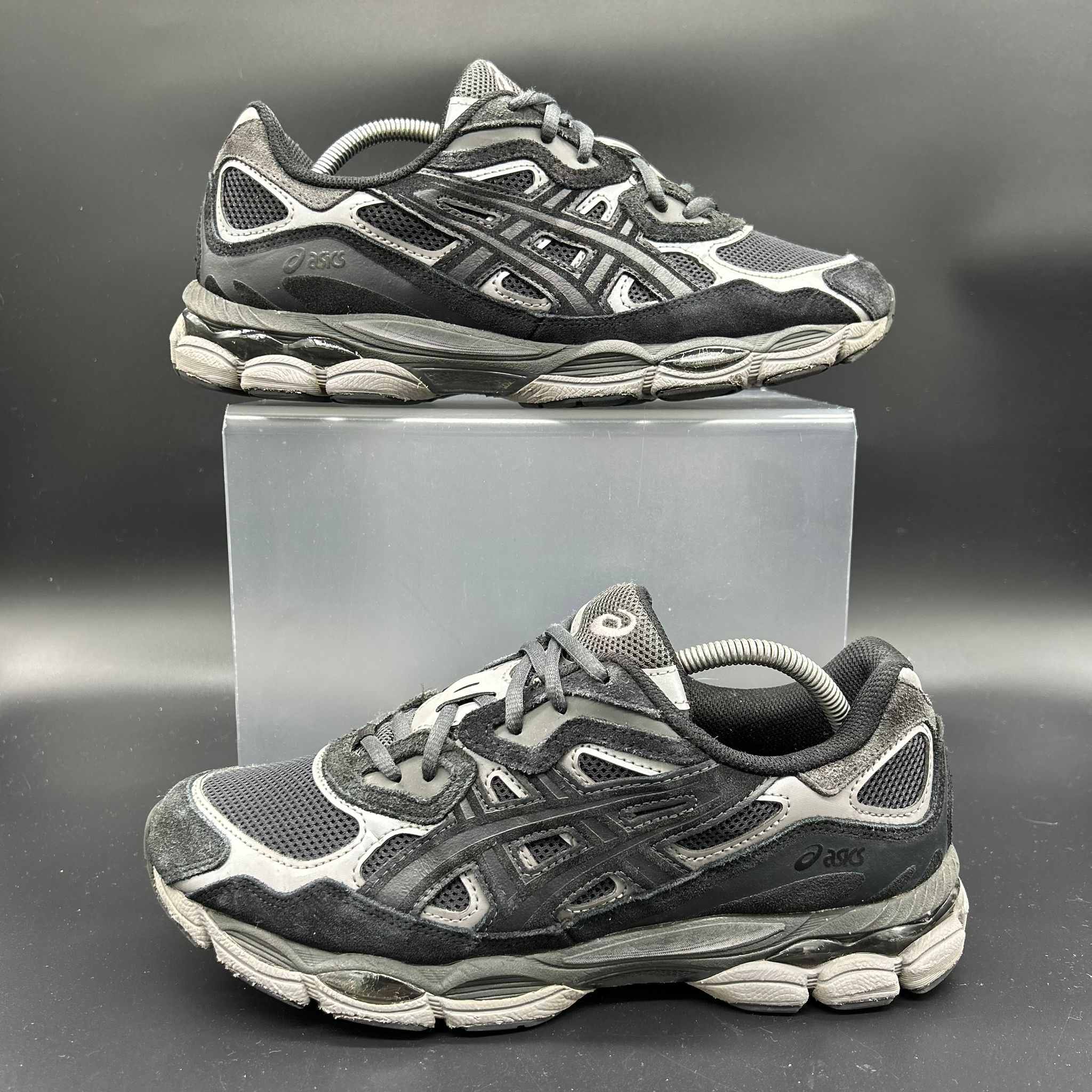 Asics Gel NYC – EU 43.5 / US 9.5 (Used)
