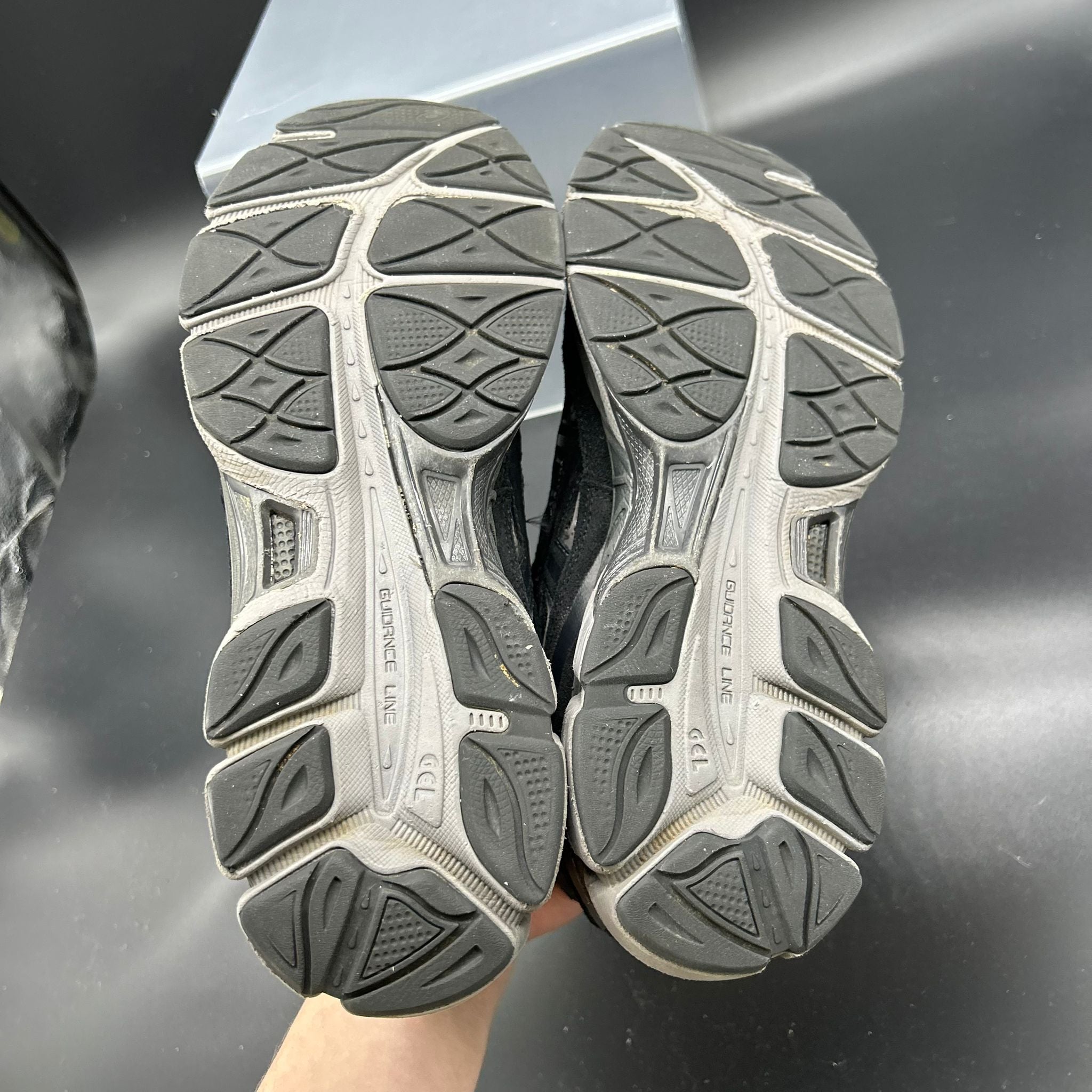 Asics Gel NYC – EU 43.5 / US 9.5 (Used)