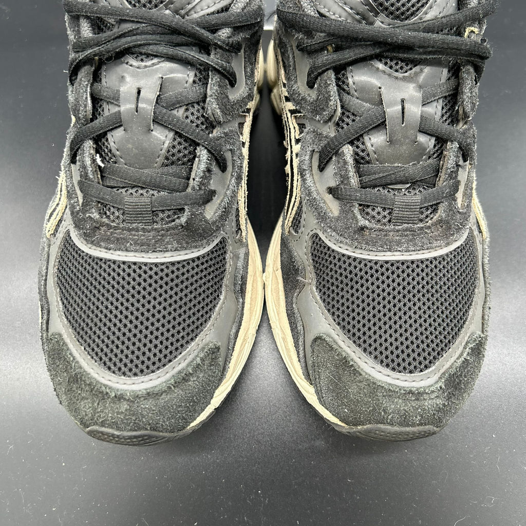 Asics Gel NYC – Zwart/Cream – EU 40.5 / US 7.5 (Used)