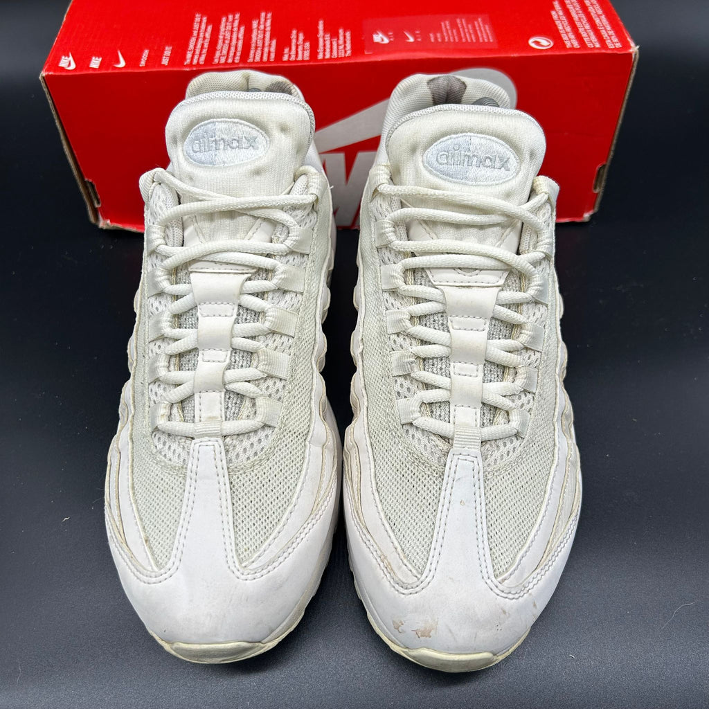 Nike Air Max 95 – White/Pure Platinum – EU 42 / US 10 (Used)