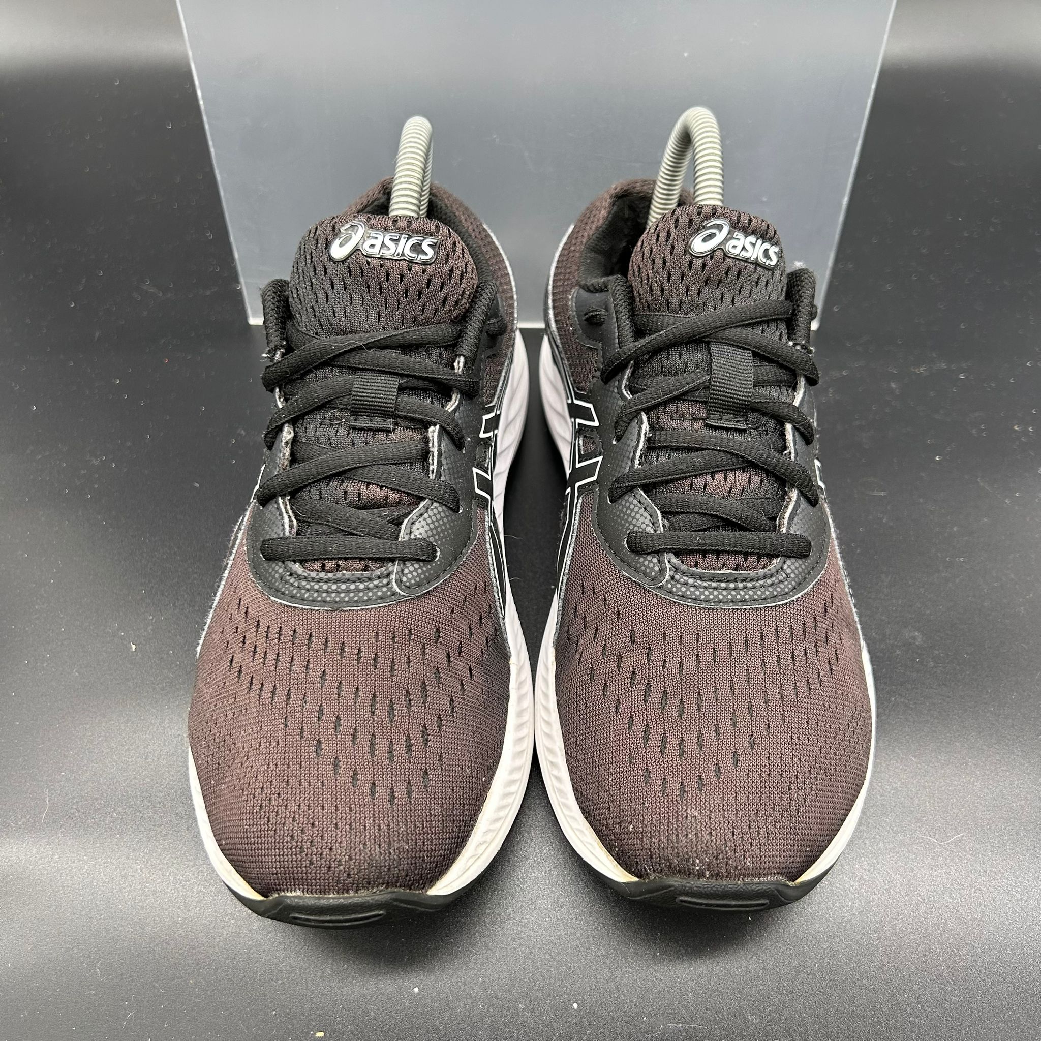 Asics Gel Excite – Zwart/Wit – EU 39 / US 6 (Used)