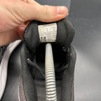 Asics Gel Excite – Zwart/Wit – EU 39 / US 6 (Used)