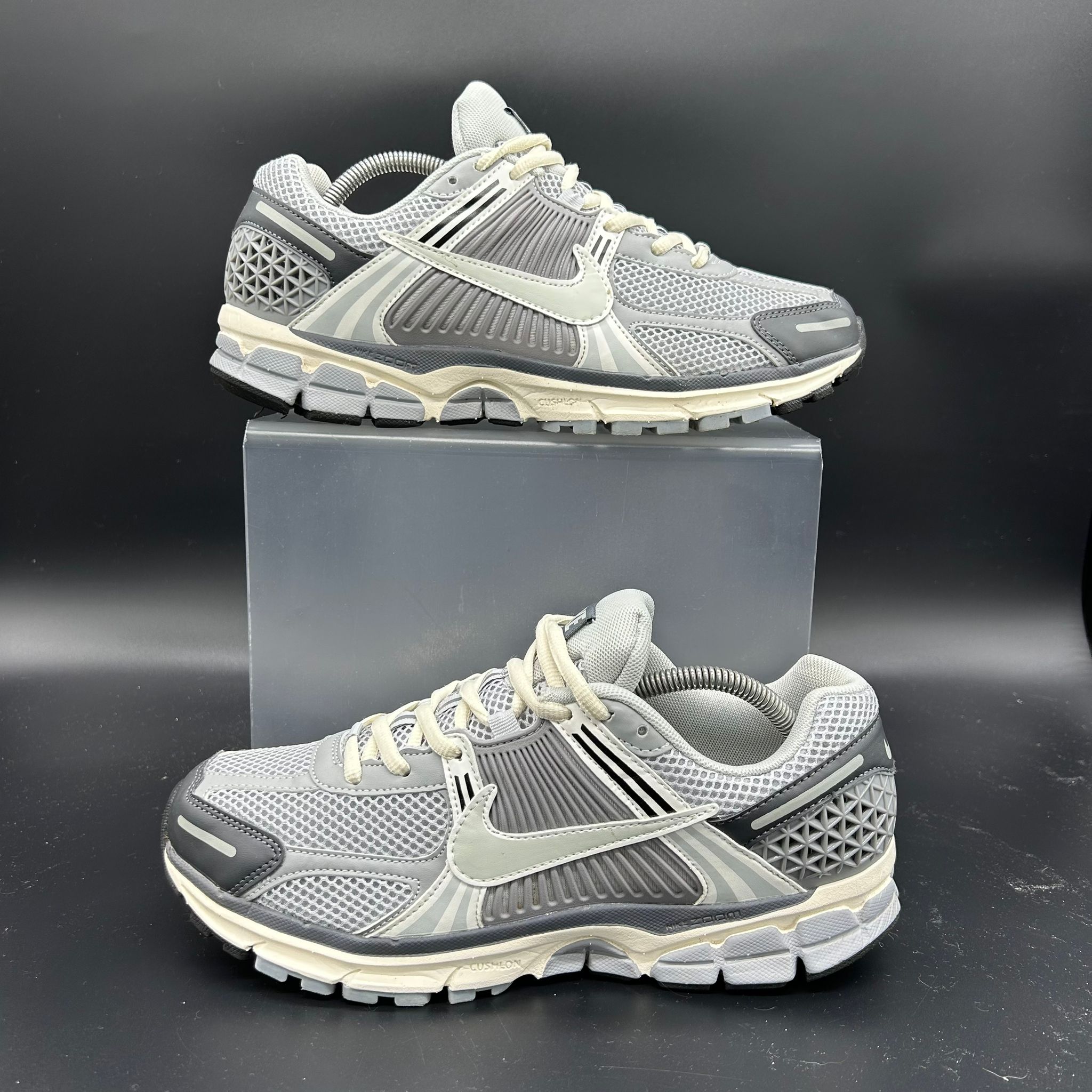 Nike Zoom Vomero 5 – Vast Grey / Cream – EU 44 / US 10 (Used)