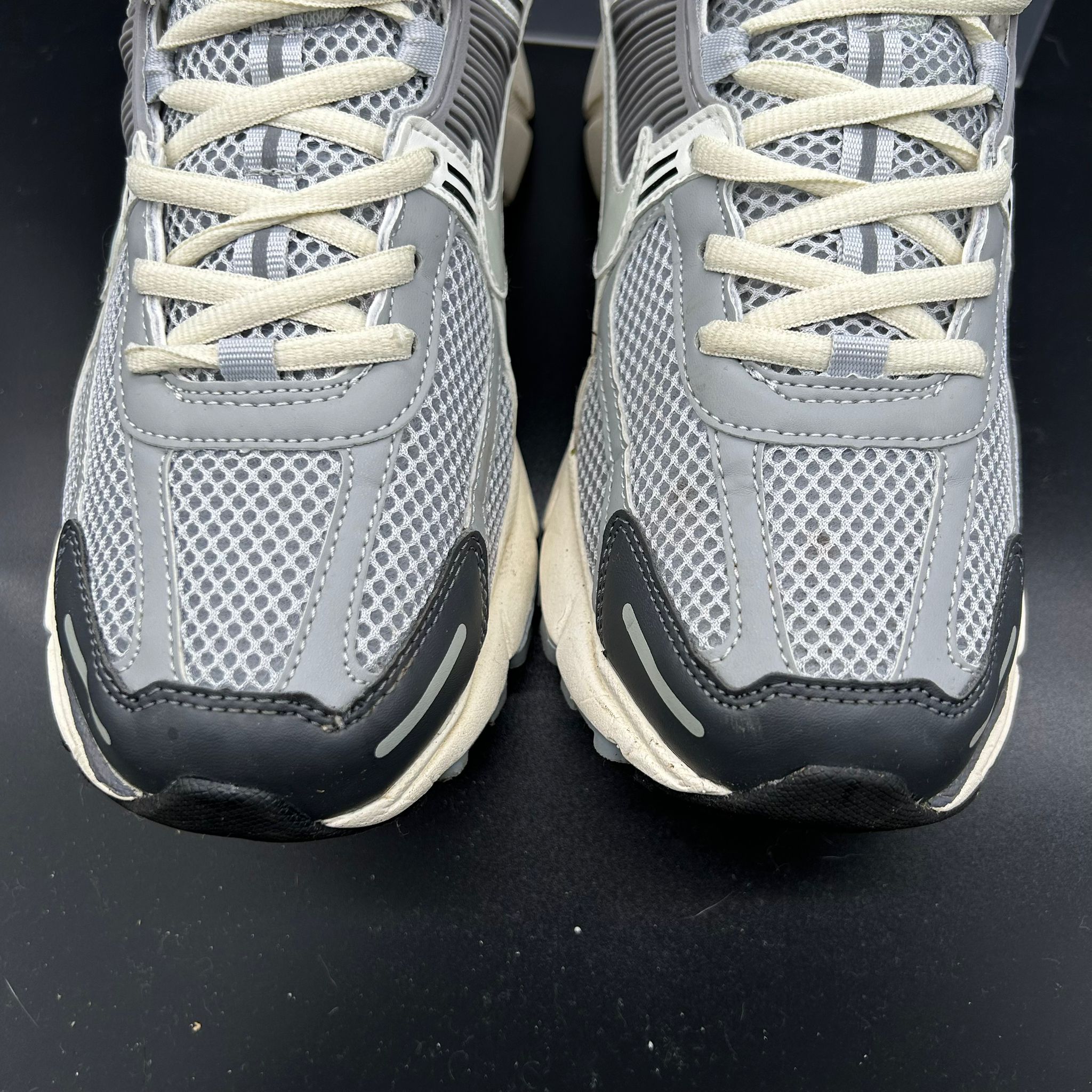 Nike Zoom Vomero 5 – Vast Grey / Cream – EU 44 / US 10 (Used)