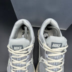 Nike Zoom Vomero 5 – Vast Grey / Cream – EU 44 / US 10 (Used)