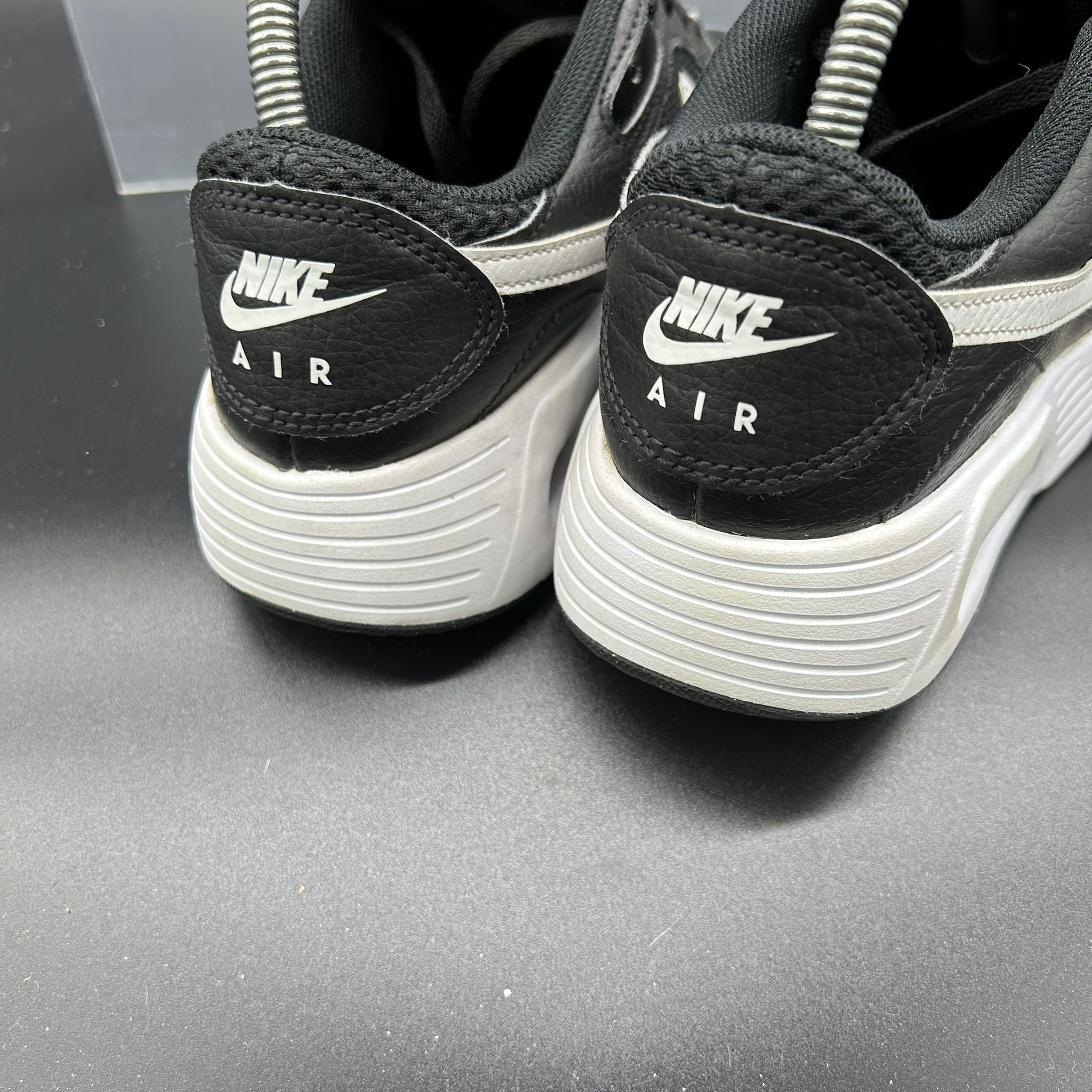 Nike Air Max SC – Black / White – EU 40 / US 7Y (Used)