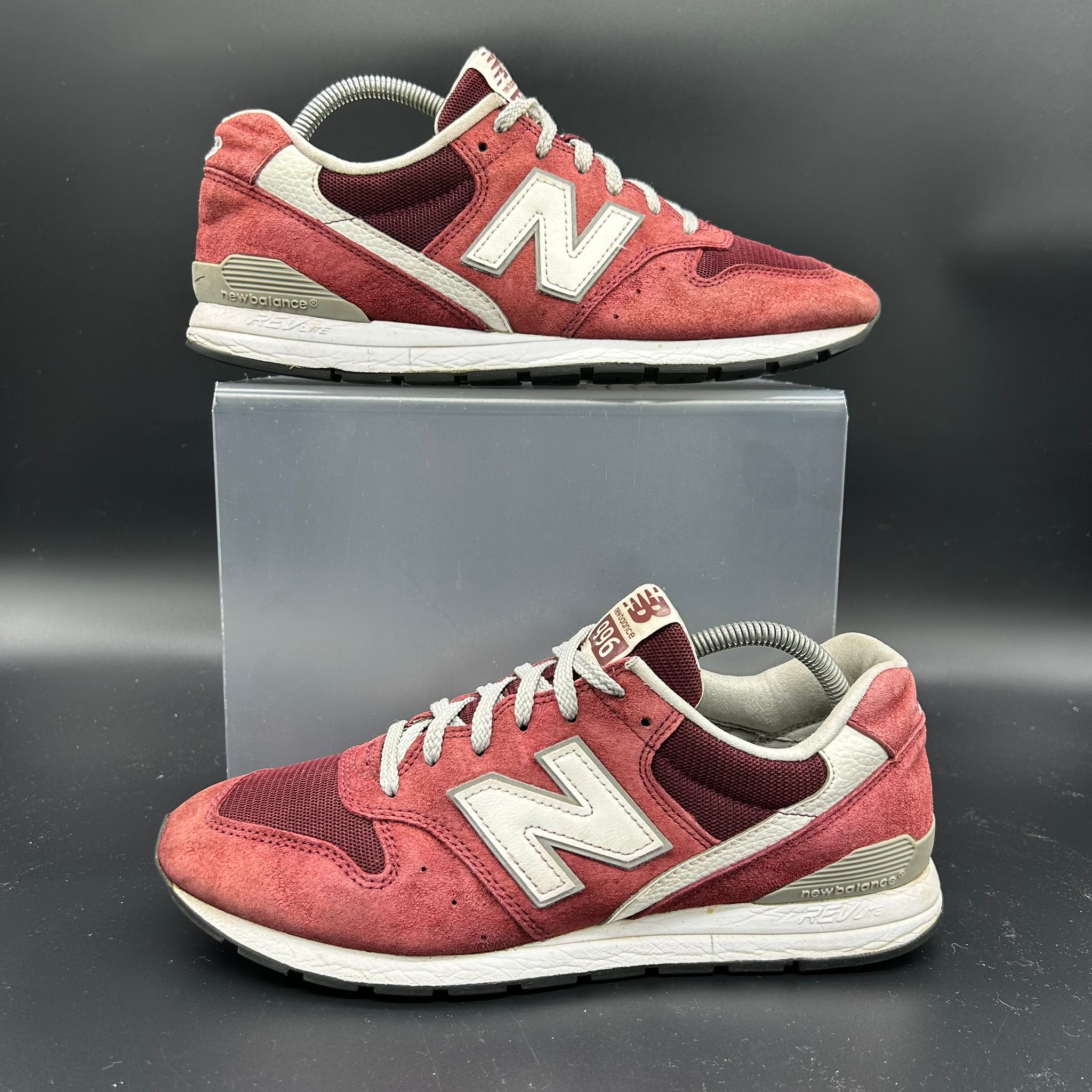 New Balance 996 – Burgundy / White – EU 42.5 / US 9 (Used)