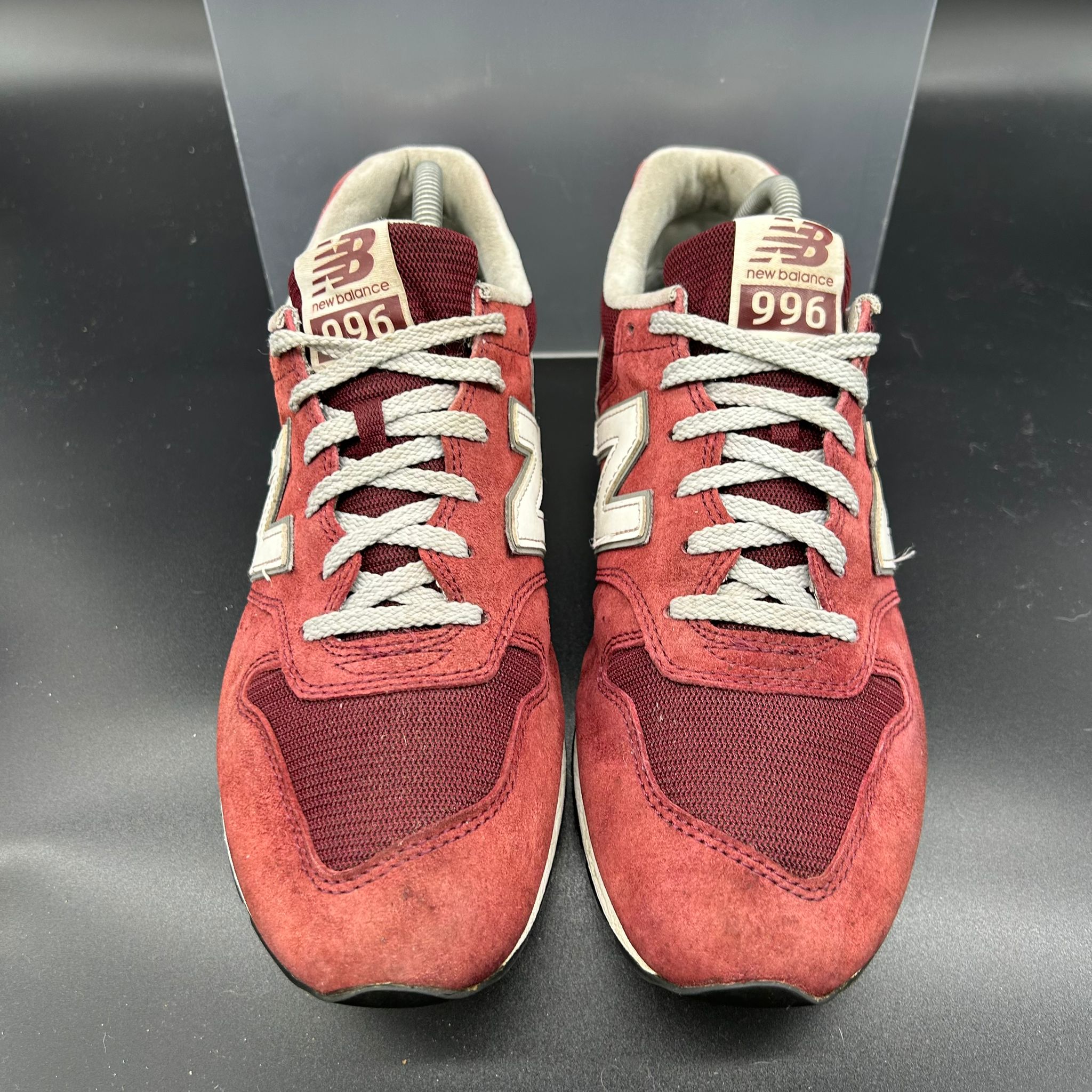 New Balance 996 – Burgundy / White – EU 42.5 / US 9 (Used)