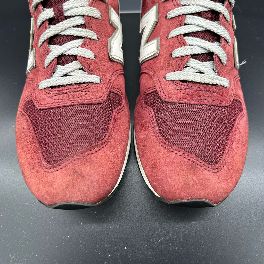 New Balance 996 – Burgundy / White – EU 42.5 / US 9 (Used)