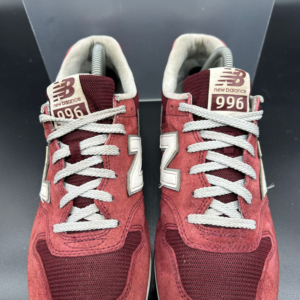 New Balance 996 – Burgundy / White – EU 42.5 / US 9 (Used)