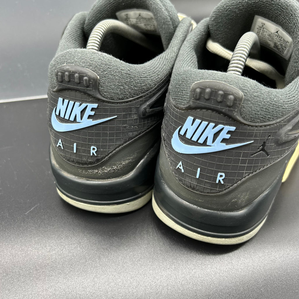 Air Jordan 4 RM – Black / University Blue – EU 42.5 / US 9 (Used)
