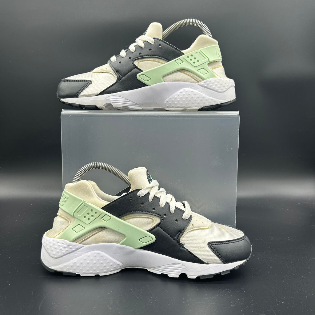 Nike Air Huarache Run – EU 39 (Summit White / Barely Green)