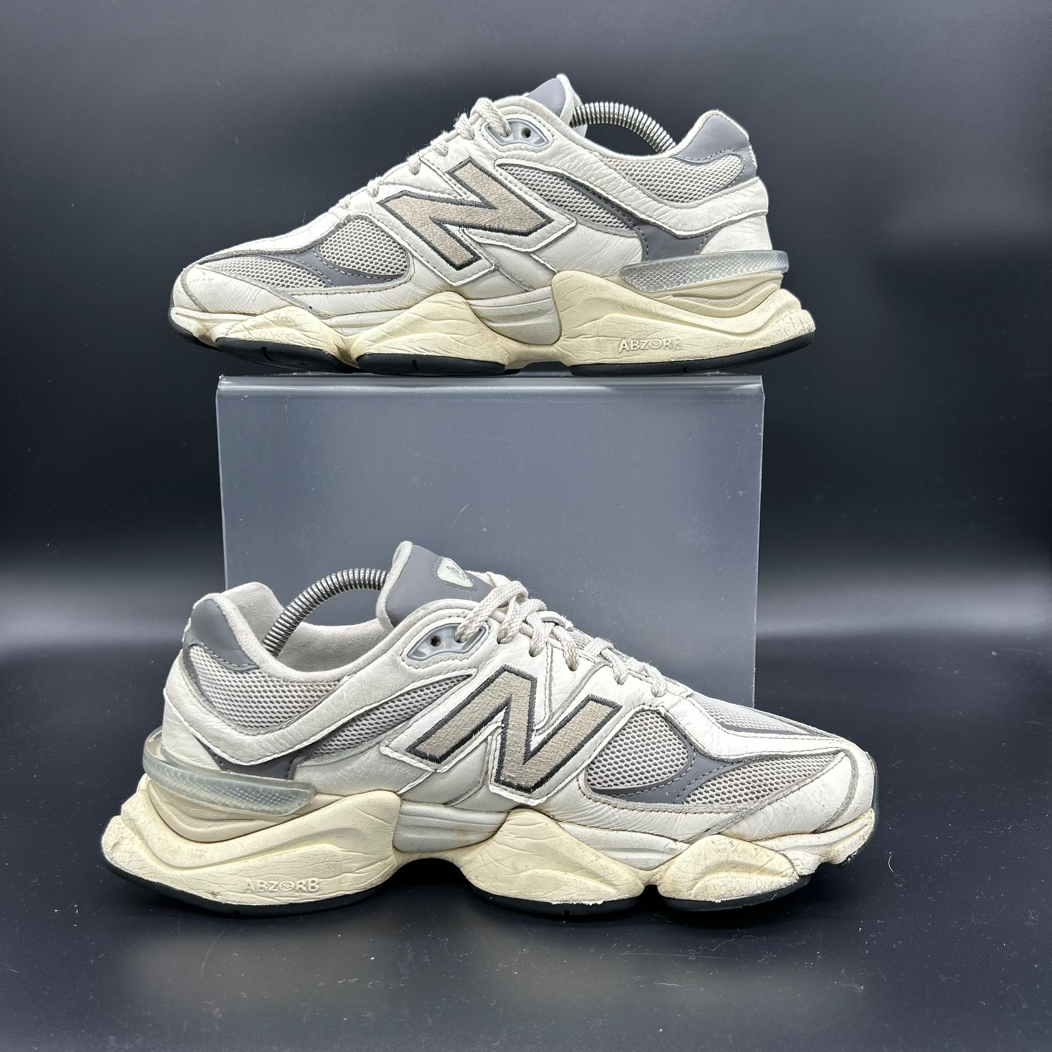 New Balance 9060 – Quartz Grey – EU 42 / US 8.5 (Used)