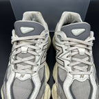 New Balance 9060 – Quartz Grey – EU 42 / US 8.5 (Used)