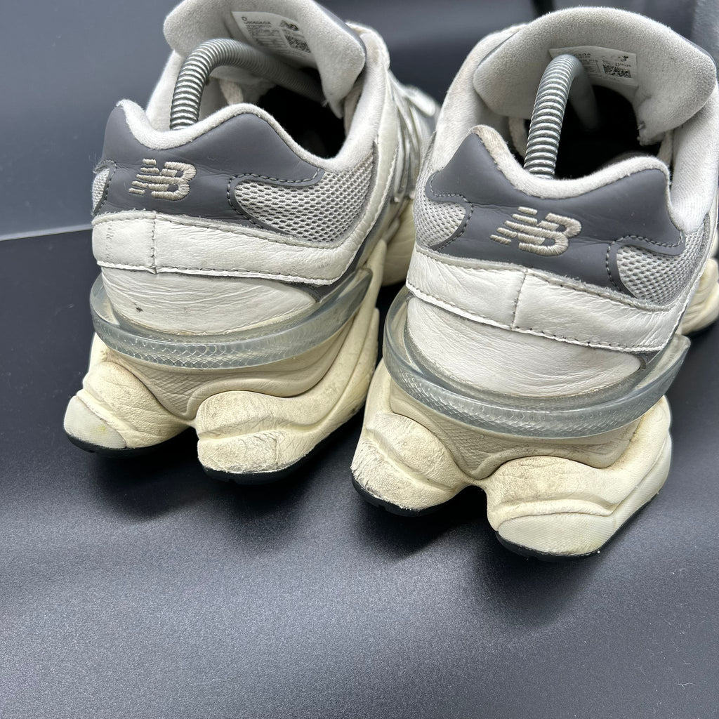 New Balance 9060 – Quartz Grey – EU 42 / US 8.5 (Used)
