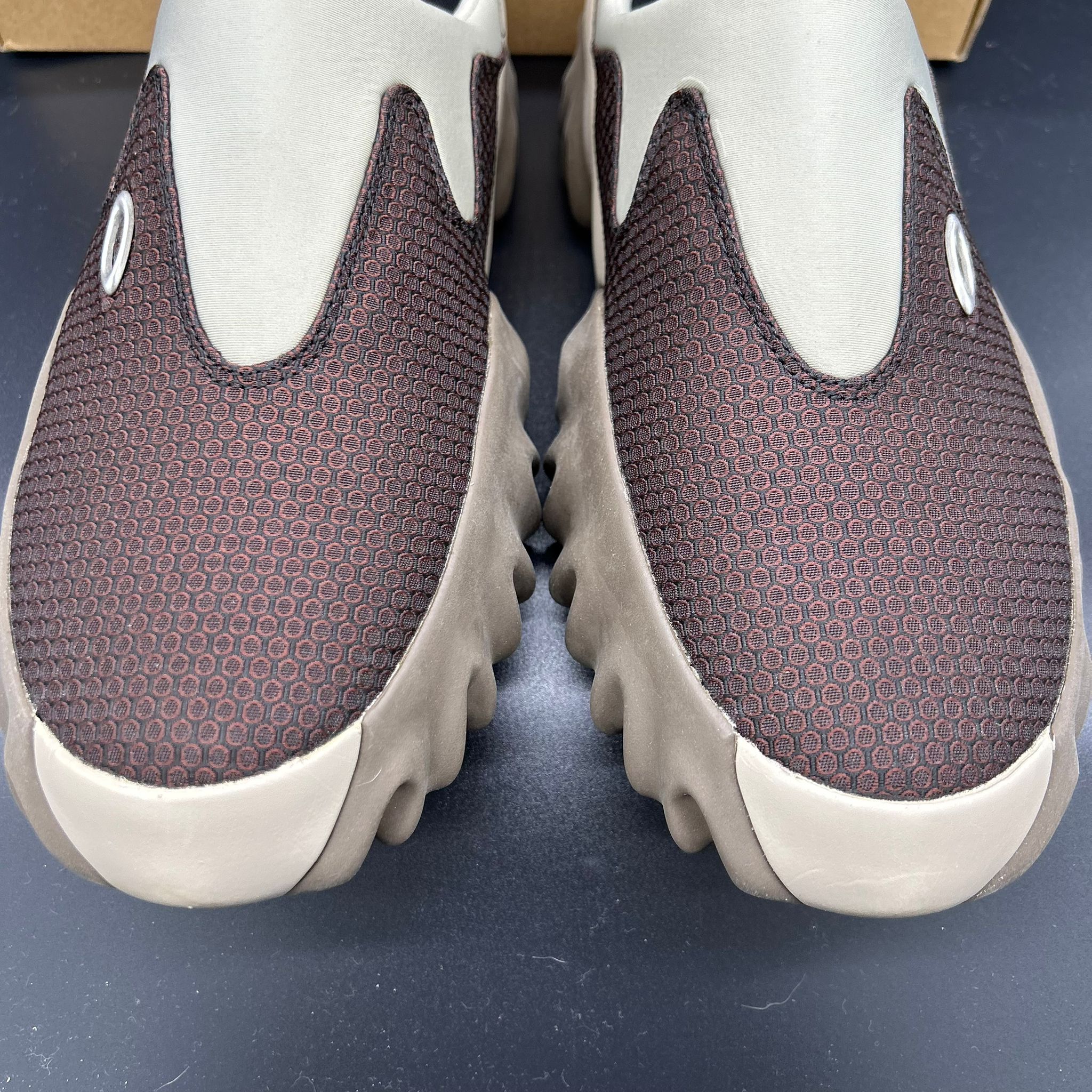Oakley Factory Team Jacquard Chop Saw Mule – Brown/Cream – EU 43 / US 9.5 (New with Box)