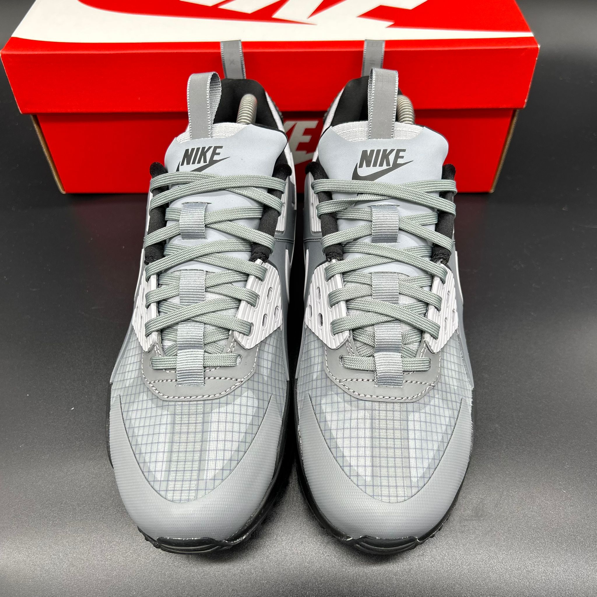 Nike Air Max 90 Drift – Cool Grey/Wolf Grey-Volt-Black – EU 41 / US 8 (Brand New with Box)