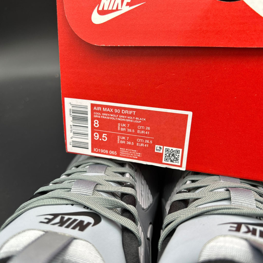 Nike Air Max 90 Drift – Cool Grey/Wolf Grey-Volt-Black – EU 41 / US 8 (Brand New with Box)