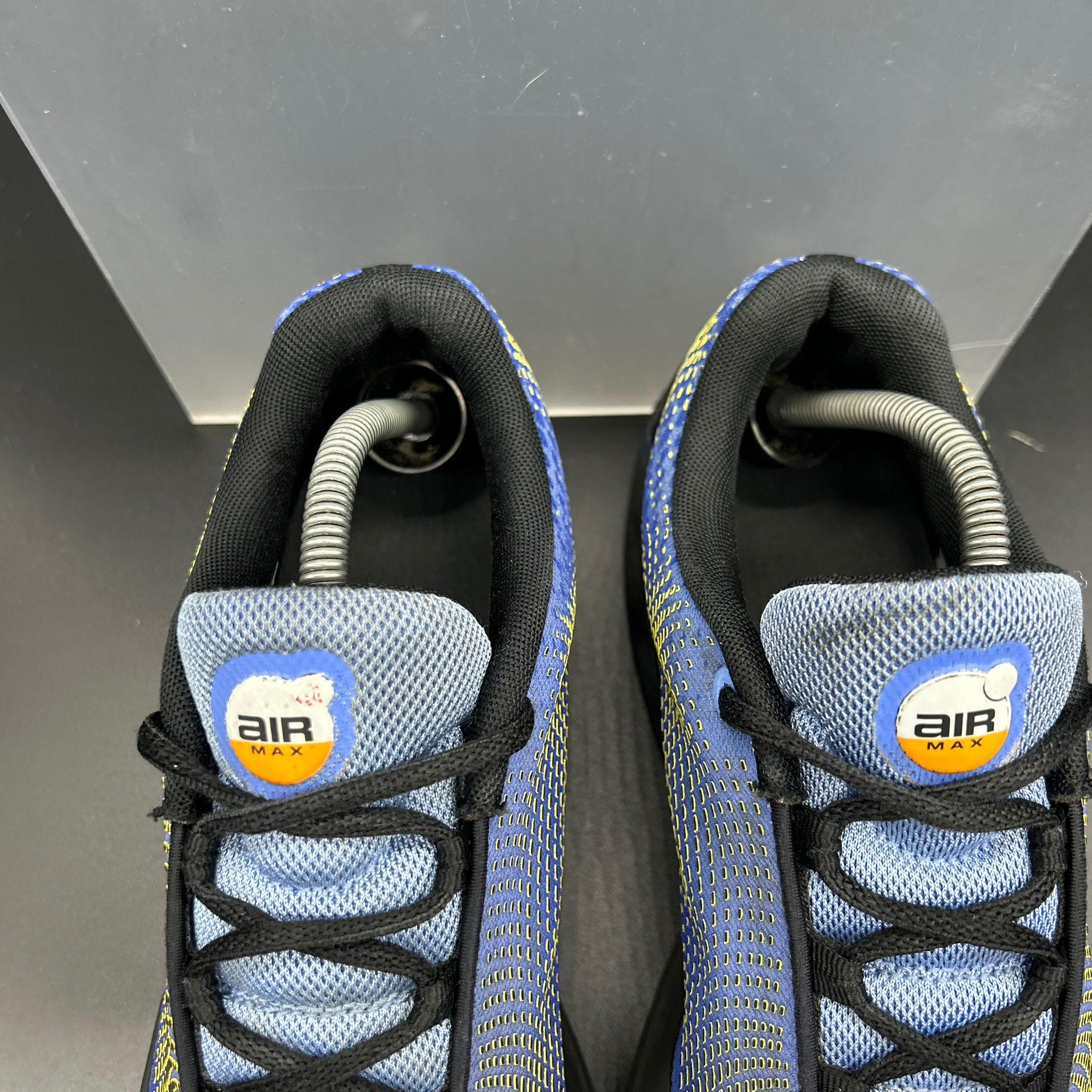 Nike Air Max DN (Used) – US 9.5 / EU 43