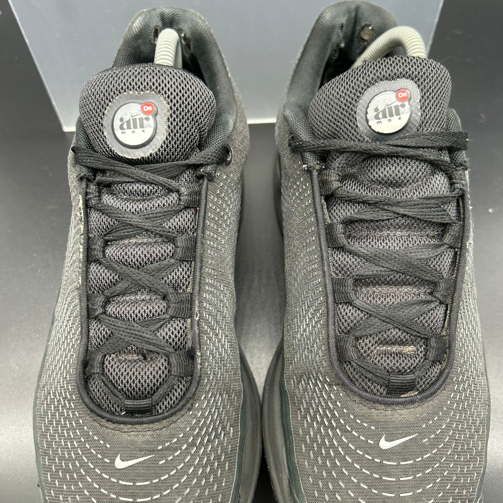 Nike Air Max DN (Used) – US 8 / EU 41