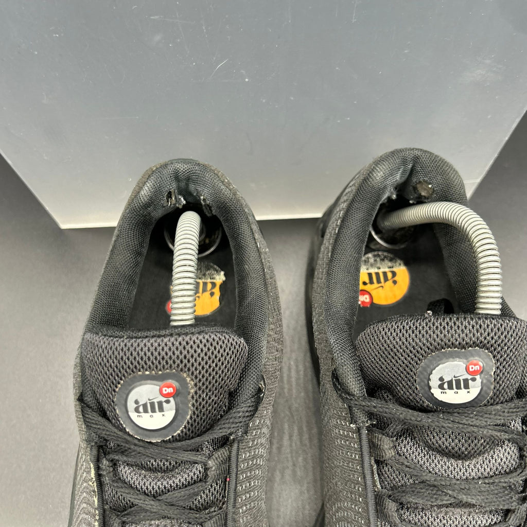 Nike Air Max DN (Used) – US 8 / EU 41