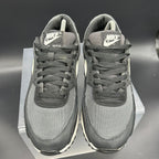Nike Air Max 90 (Used) – US 8.5 / EU 42