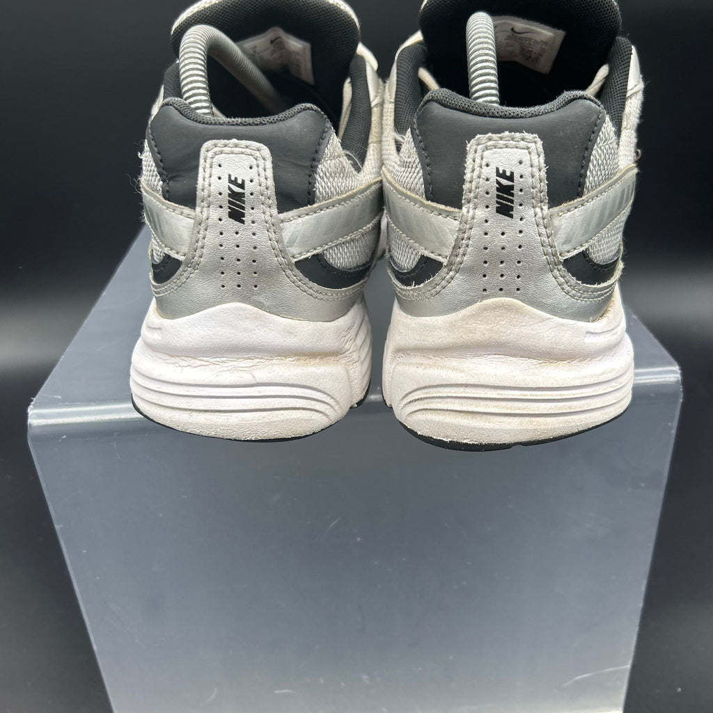 Nike Initiator – EU 41 / US 8 (Used)