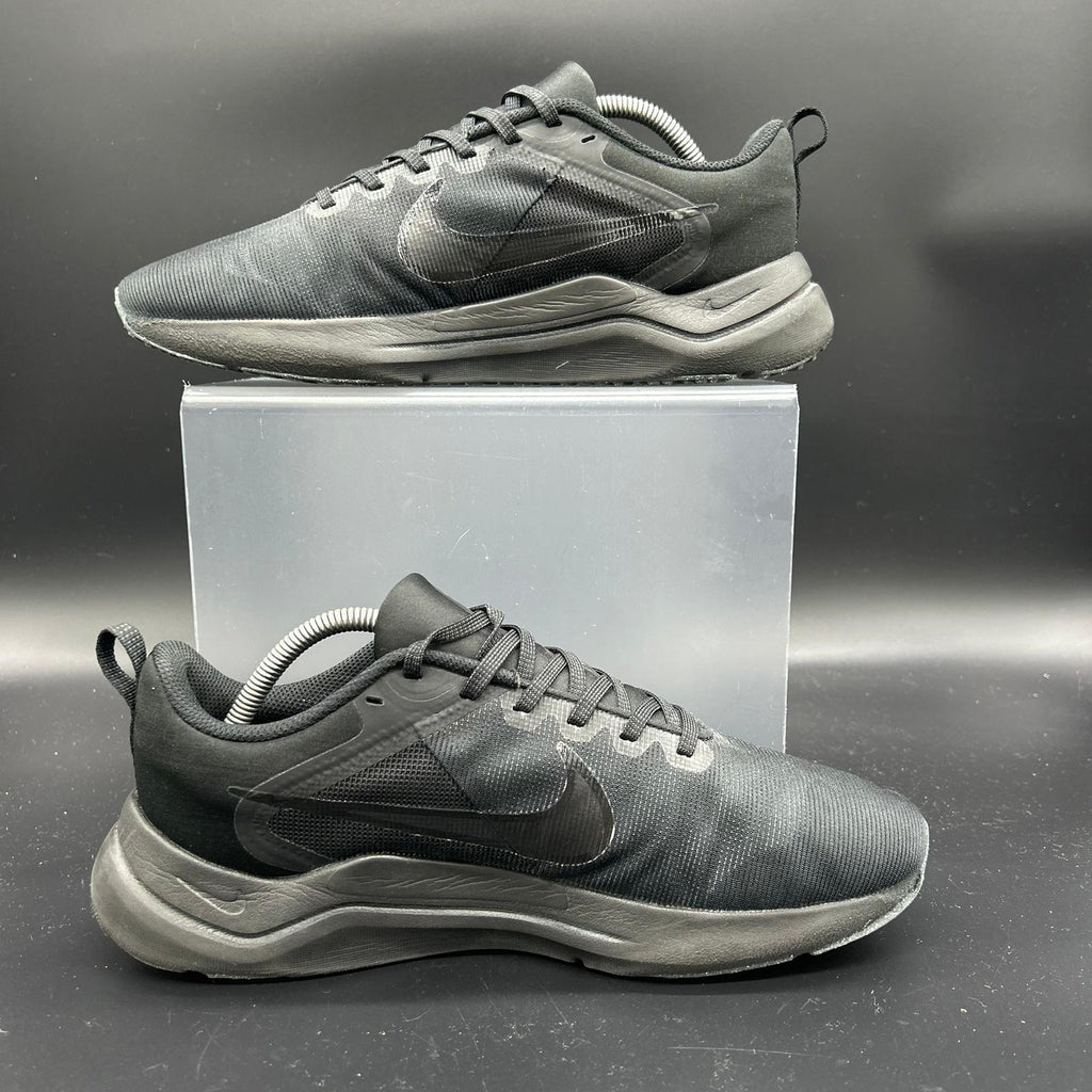 Nike Downshifter 12 (Used) – US 9 / EU 42.5