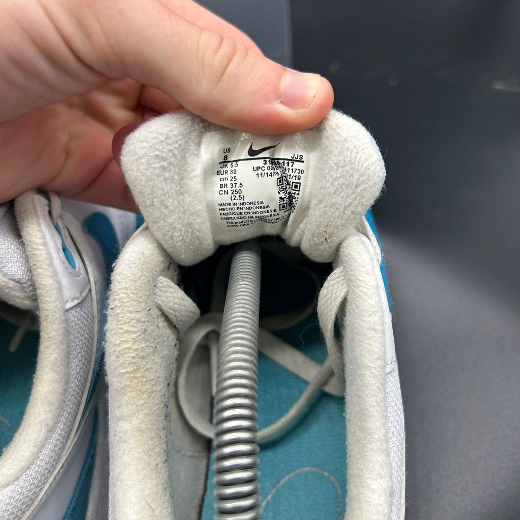 Nike Air Max 1 (Used) – US 8 / EU 39