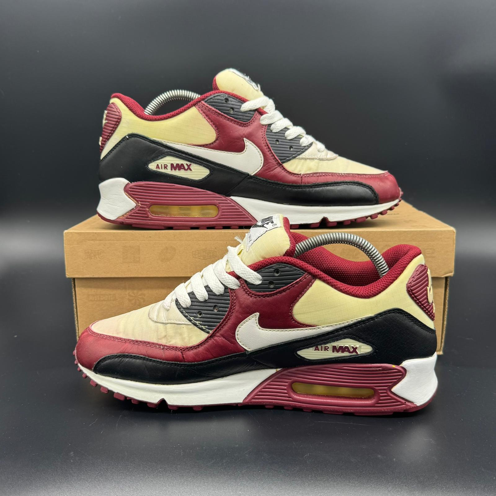 Nike Air Max 90 Premium '09 – White / Team Red / Black