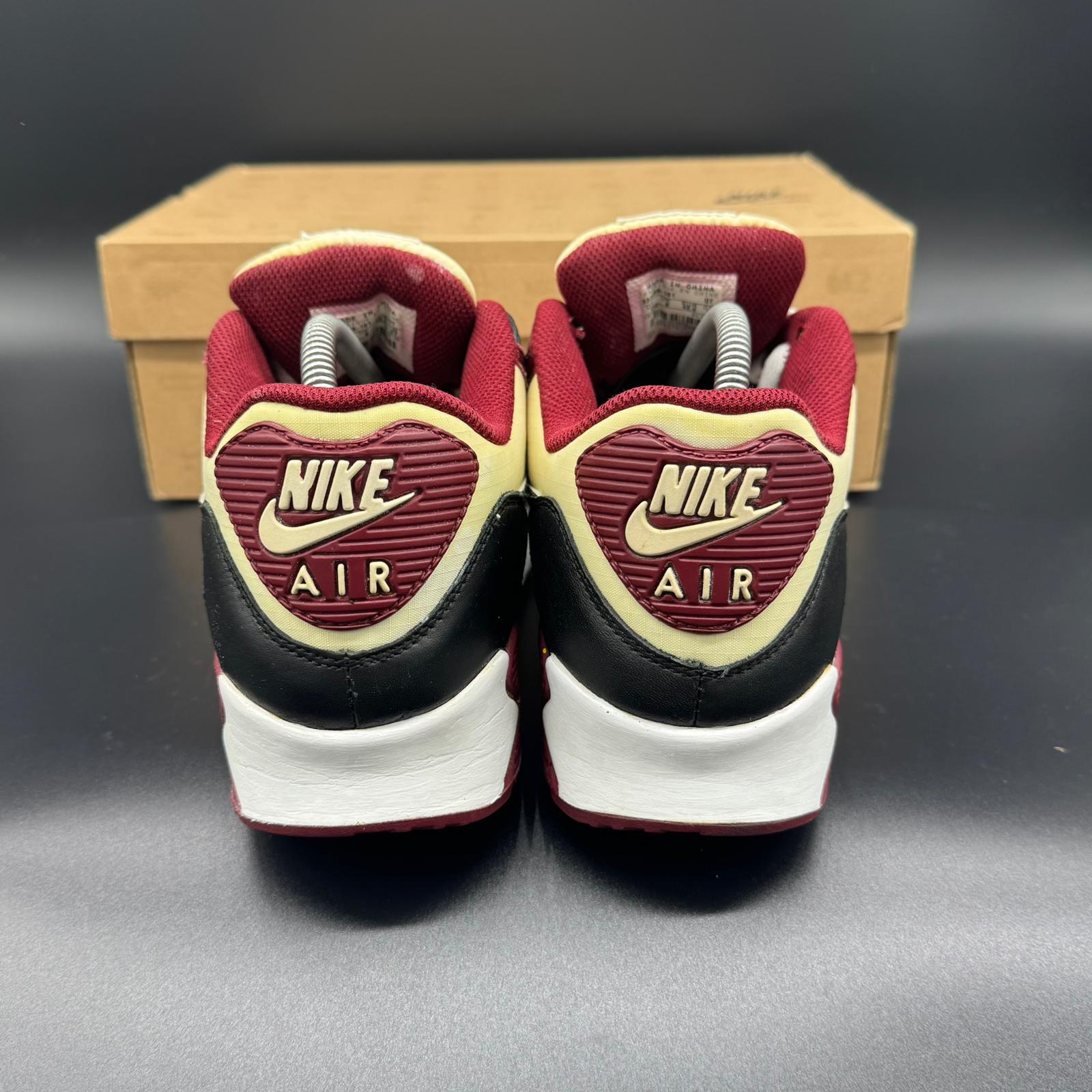Nike Air Max 90 Premium '09 – White / Team Red / Black