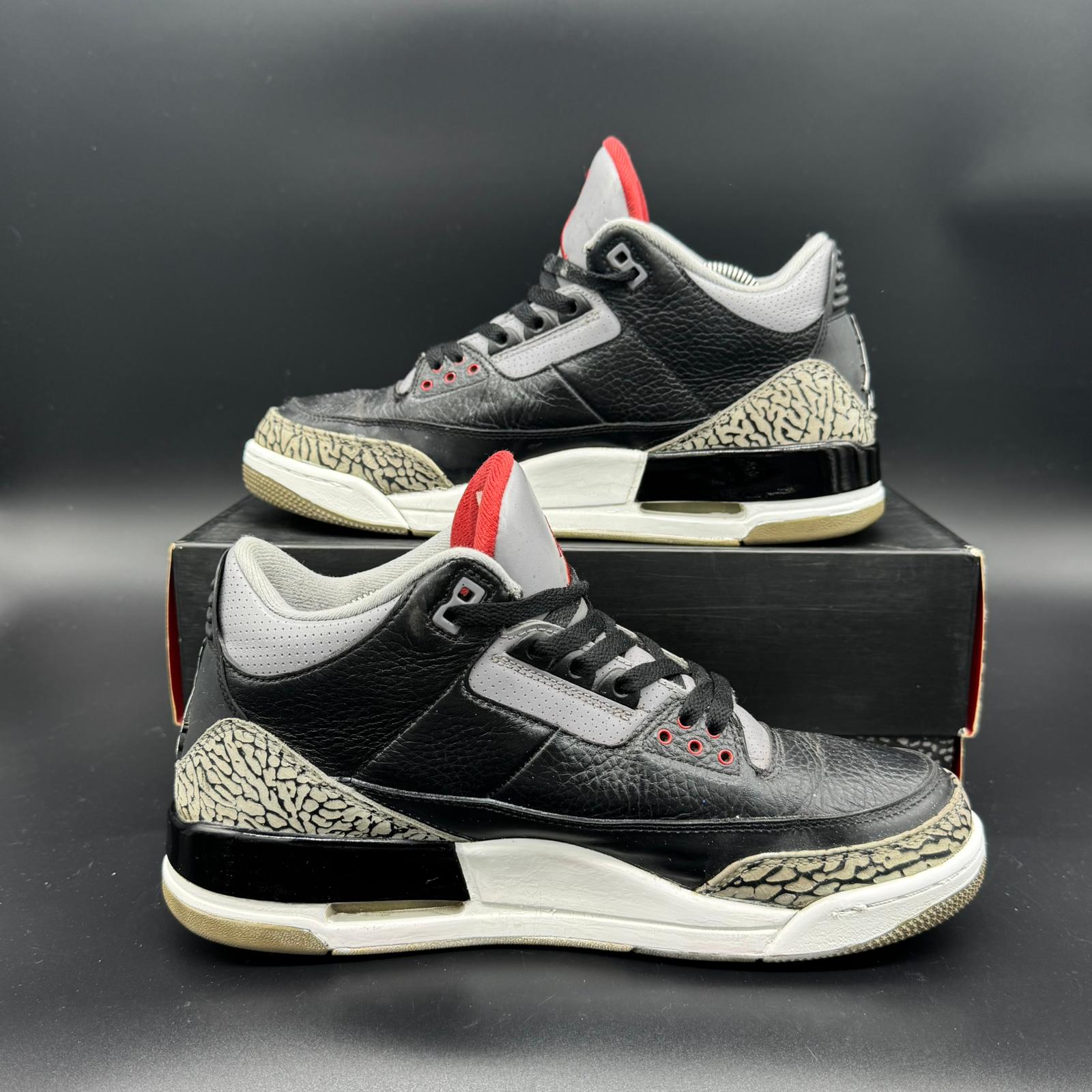 Air Jordan 3 Retro Black Cement (2011) – EU 43