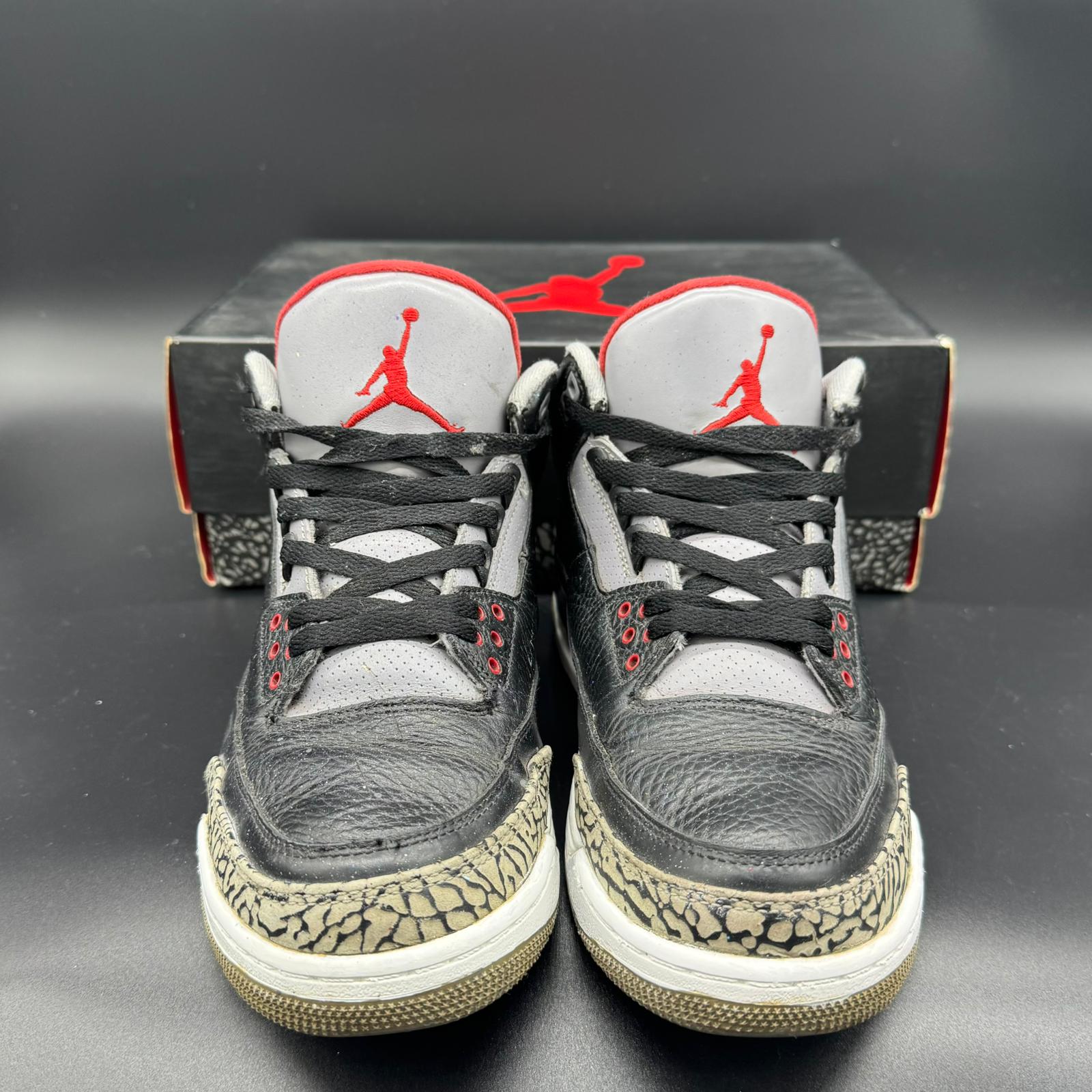Air Jordan 3 Retro Black Cement (2011) – EU 43