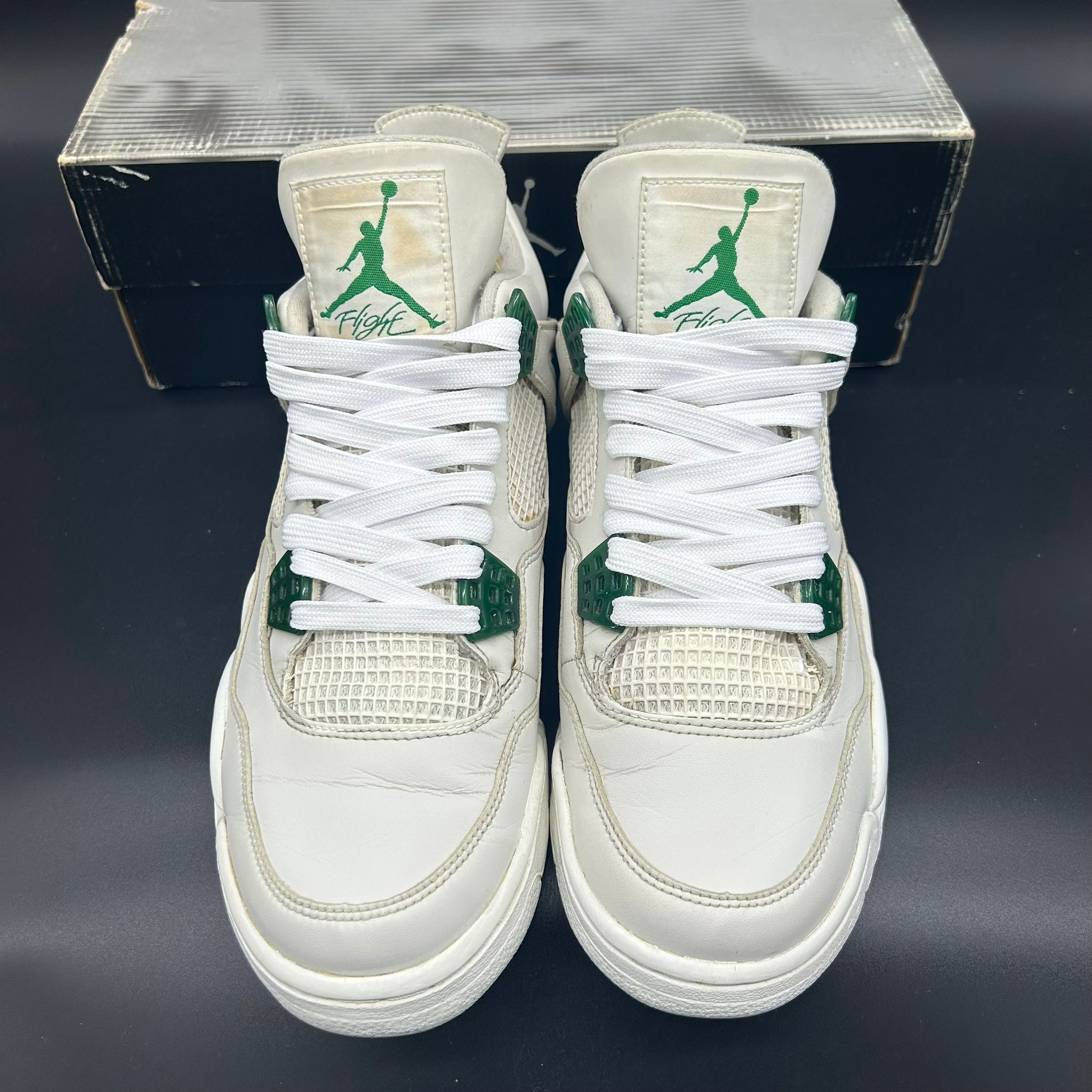 Air Jordan 4 Retro (2004) – EU 42 / US 8.5 | White/Chrome-Classic Green